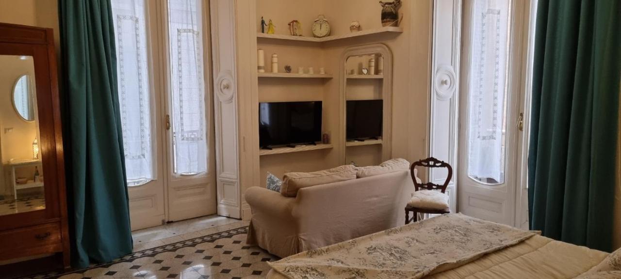 Dimora Donn'Alba Apartman Nápoly Kültér fotó